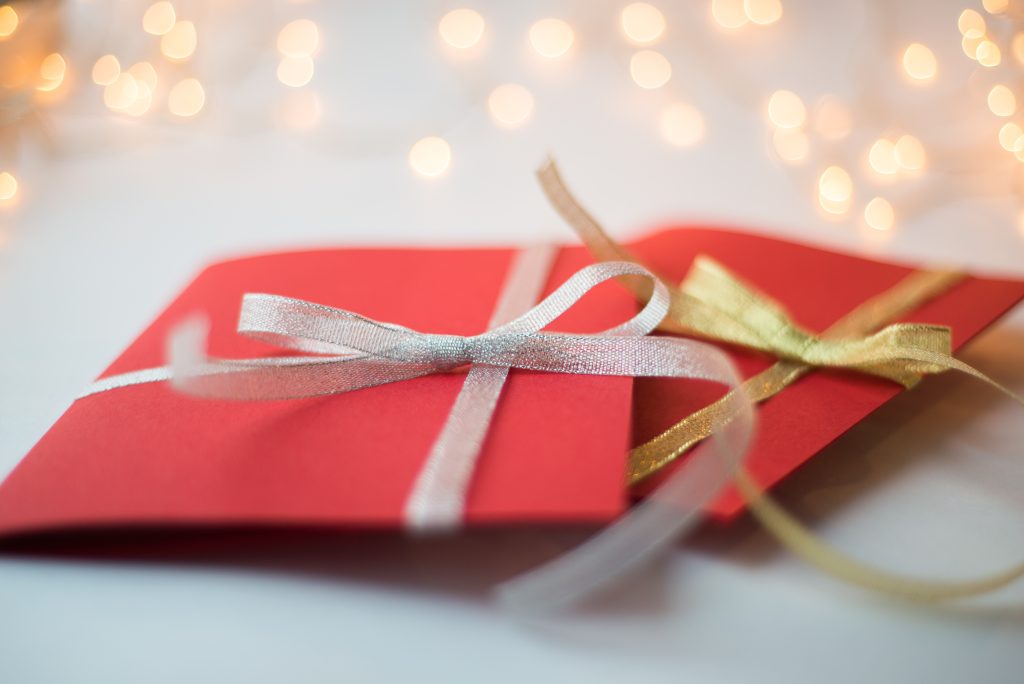Day Spa Treats and Beauty Gifts for Christmas